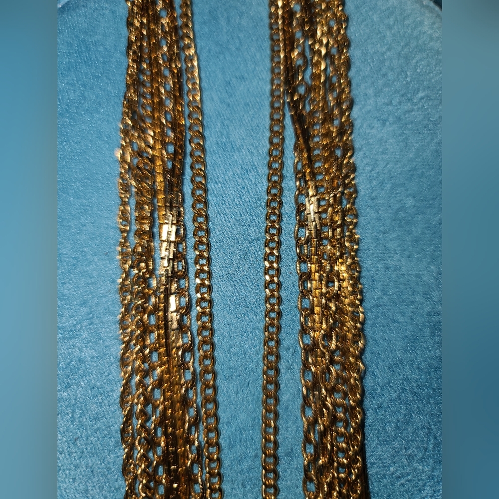 Multistrand Necklace - Picture 3 of 6